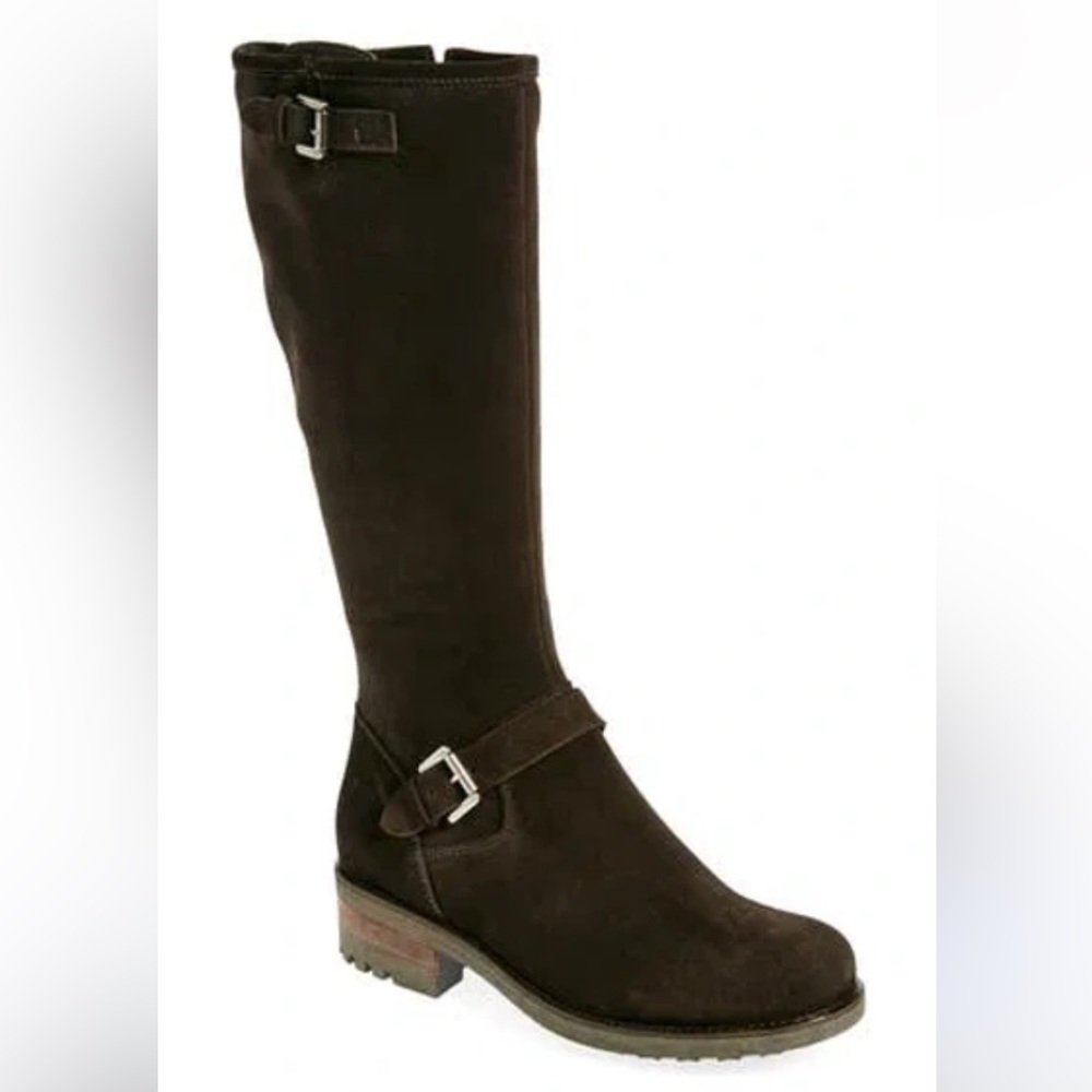 La Canadienne Brown Suede Knee High Boots Size 10